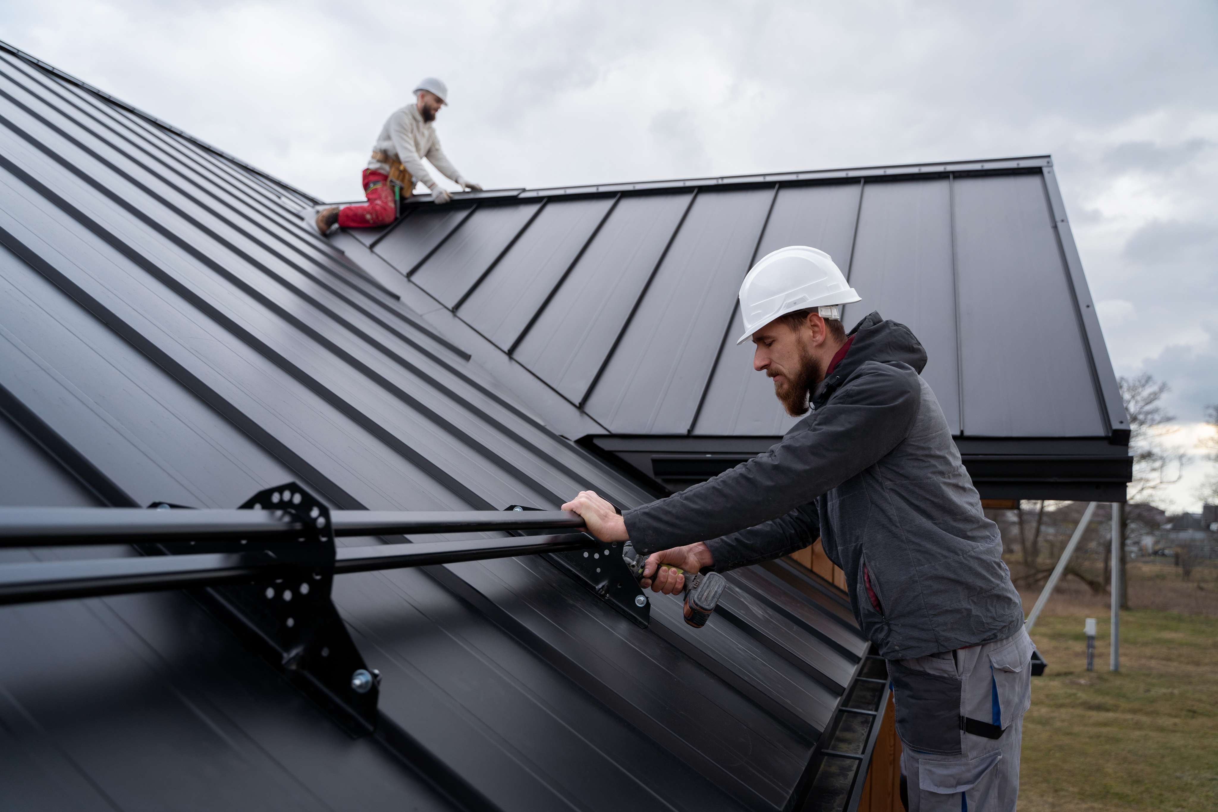 Roofing_Services_home_h3Image_yVH5x6dpi Roofing_Services_home_h3Image_yVH5x6dpi
